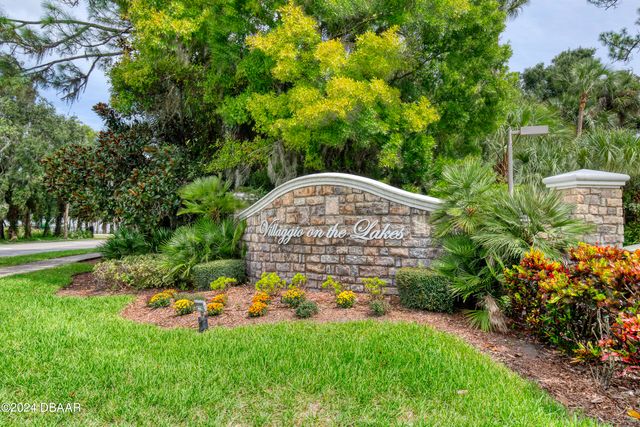 940 Village Trl Unit 2-207, Port Orange, FL 32127