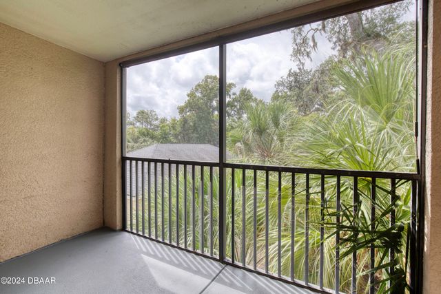 940 Village Trl Unit 2-207, Port Orange, FL 32127