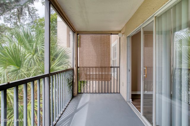 940 Village Trl Unit 2-207, Port Orange, FL 32127