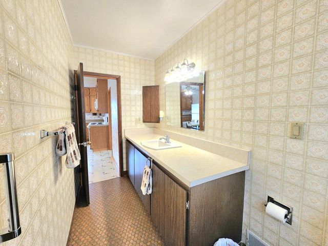 5609 Two Creeks ROAD, Two Rivers, WI 54241