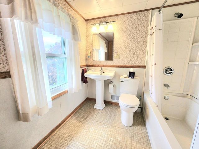 5609 Two Creeks ROAD, Two Rivers, WI 54241