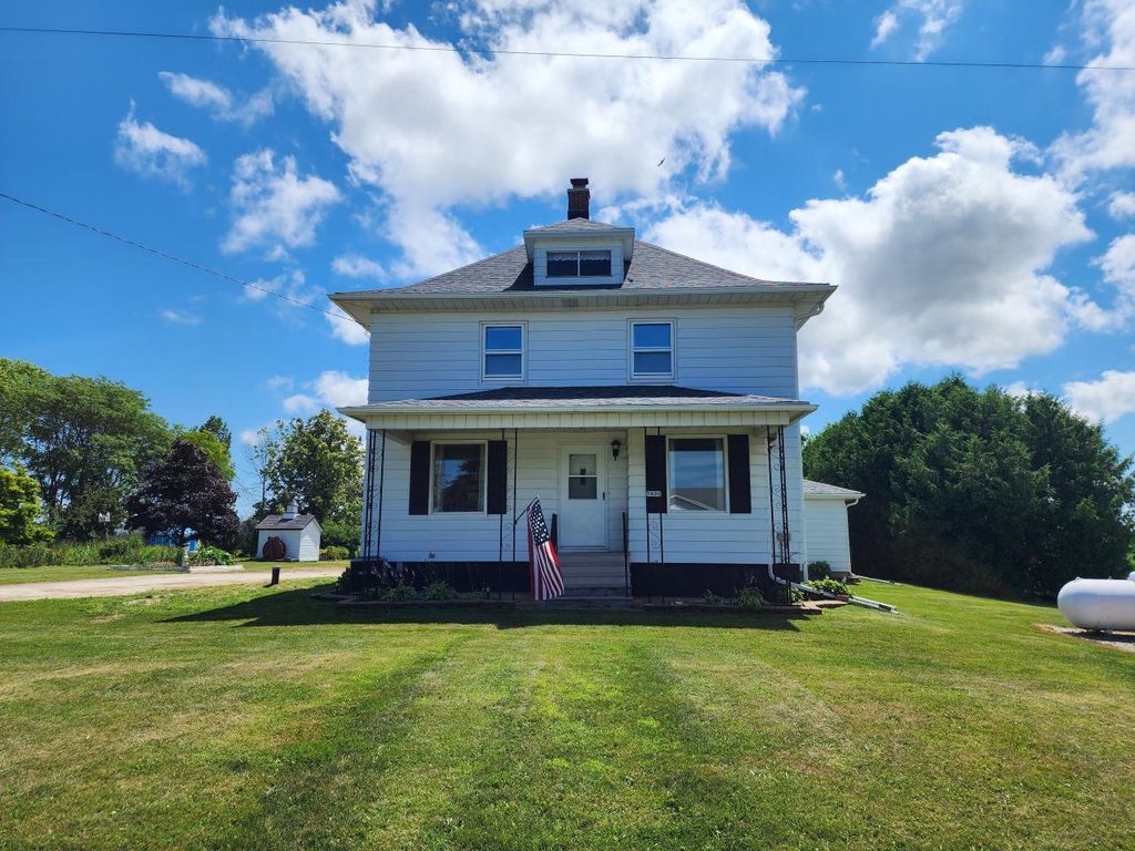 5609 Two Creeks ROAD, Two Rivers, WI 54241