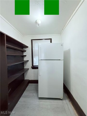 553 Whitney Avenue, Akron, OH 44306