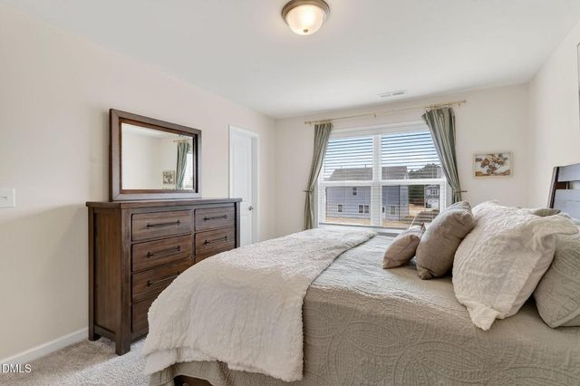 2212 Fairway Green Drive, Fuquay Varina, NC 27526