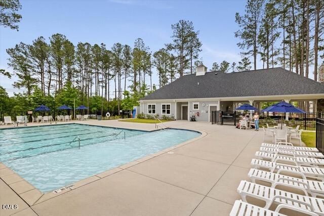2212 Fairway Green Drive, Fuquay Varina, NC 27526