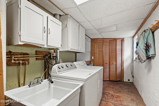 63 Illinois Avenue, Waretown, NJ 08758