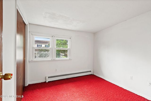 63 Illinois Avenue, Waretown, NJ 08758