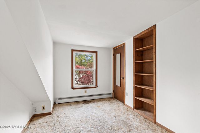 63 Illinois Avenue, Waretown, NJ 08758