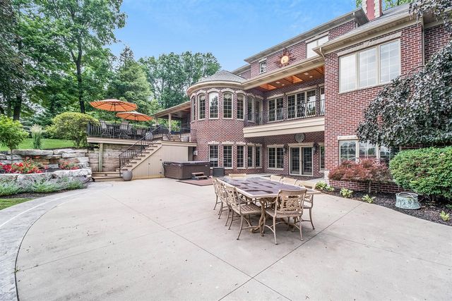 143 Waupakisco Beach, Battle Creek, MI 49015