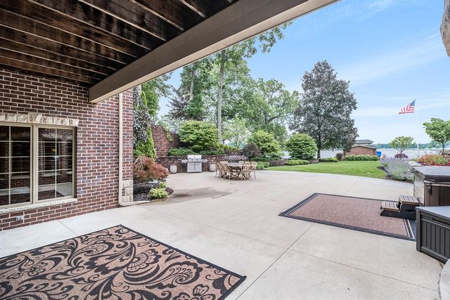 143 Waupakisco Beach, Battle Creek, MI 49015