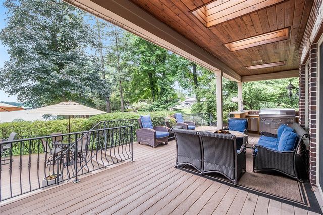 143 Waupakisco Beach, Battle Creek, MI 49015