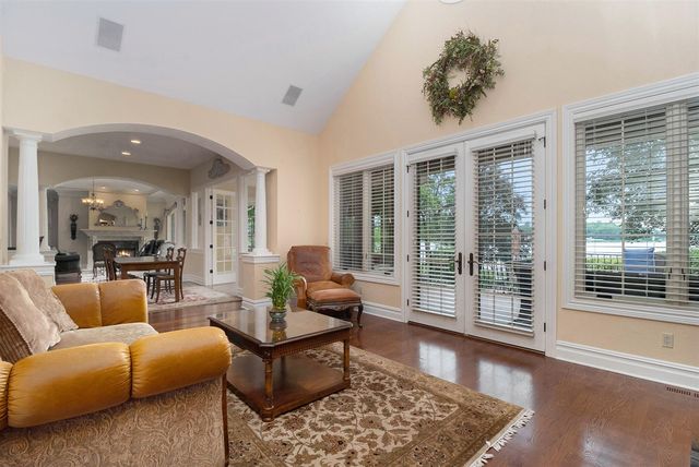 143 Waupakisco Beach, Battle Creek, MI 49015