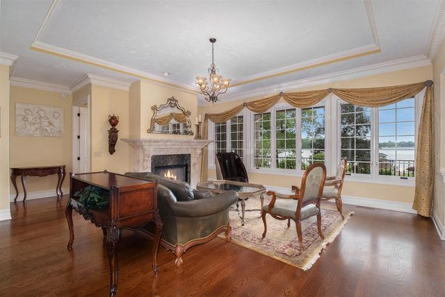 143 Waupakisco Beach, Battle Creek, MI 49015