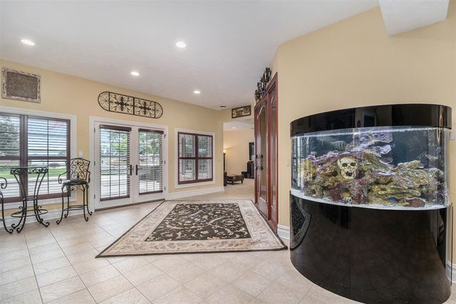 143 Waupakisco Beach, Battle Creek, MI 49015