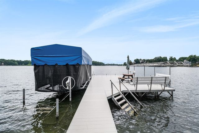 143 Waupakisco Beach, Battle Creek, MI 49015