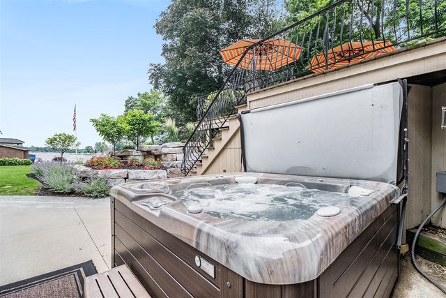 143 Waupakisco Beach, Battle Creek, MI 49015