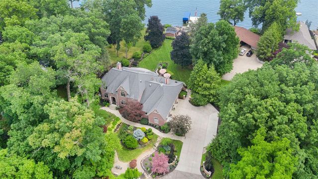 143 Waupakisco Beach, Battle Creek, MI 49015