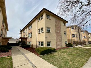 7330 N Harlem Avenue 1E, Chicago, IL 60631