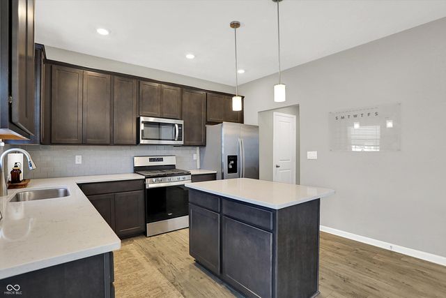 637 Kilmore Drive, Pendleton, IN 46064