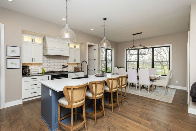 3536 NW 178th Street, Clive, IA 50325