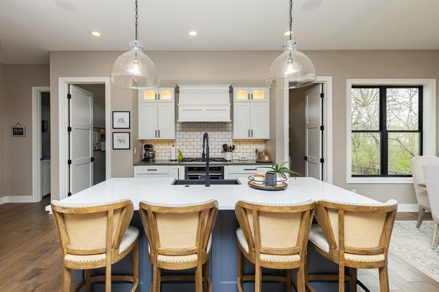 3536 NW 178th Street, Clive, IA 50325