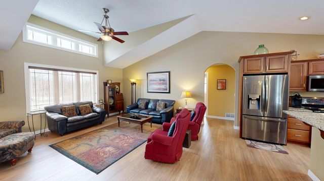 3177 Lakecrest Road NE, Alexandria, MN 56308