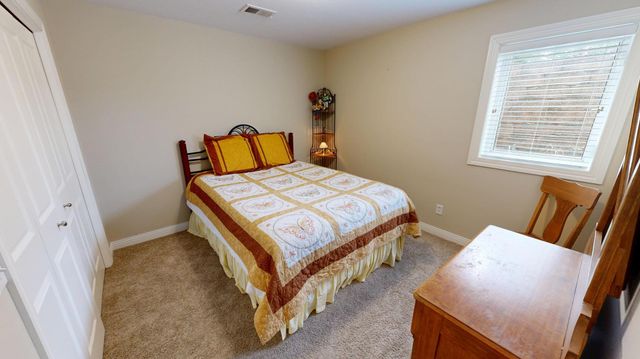 3177 Lakecrest Road NE, Alexandria, MN 56308