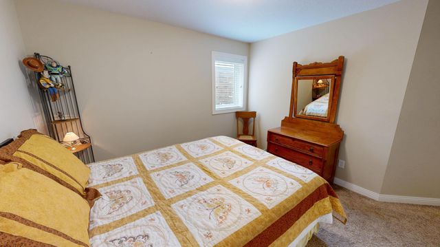 3177 Lakecrest Road NE, Alexandria, MN 56308