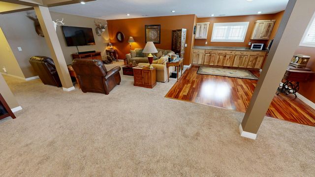 3177 Lakecrest Road NE, Alexandria, MN 56308