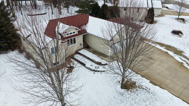 3177 Lakecrest Road NE, Alexandria, MN 56308