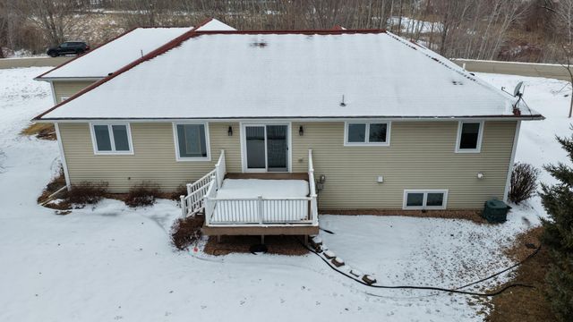 3177 Lakecrest Road NE, Alexandria, MN 56308