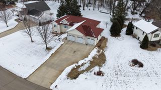 3177 Lakecrest Road NE, Alexandria, MN 56308