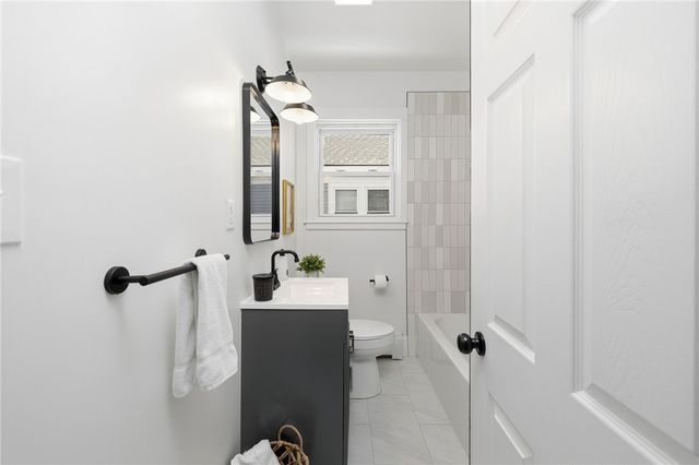 53 Oriole Avenue, Pawtucket, RI 02860