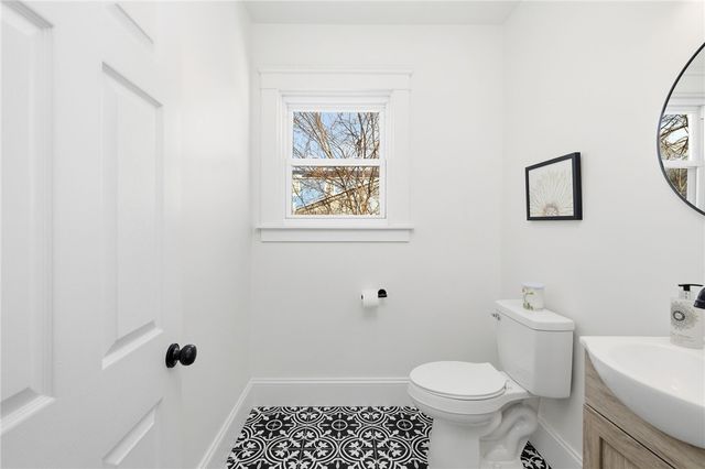 53 Oriole Avenue, Pawtucket, RI 02860