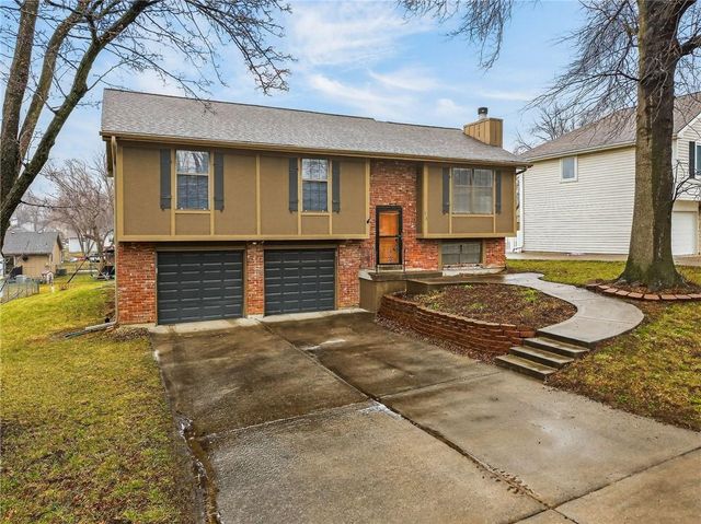 516 Sharon Drive, Liberty, MO 64068