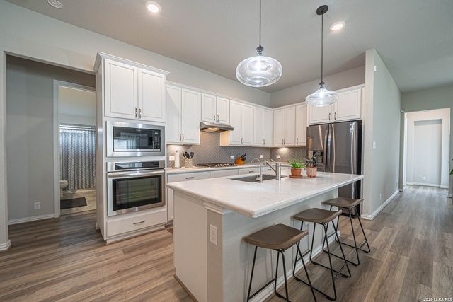 324 PROCTOR GRV, Cibolo, TX 78108