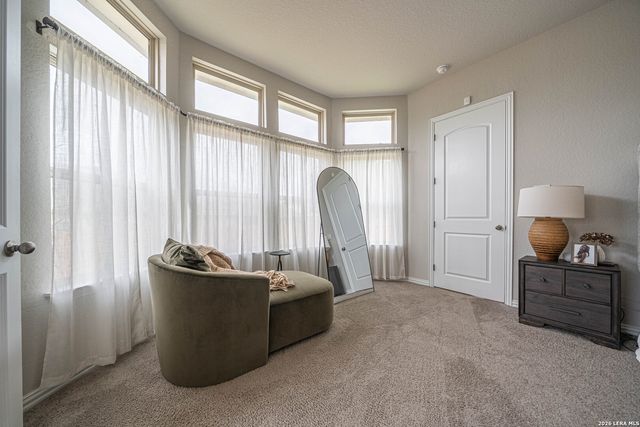 324 PROCTOR GRV, Cibolo, TX 78108