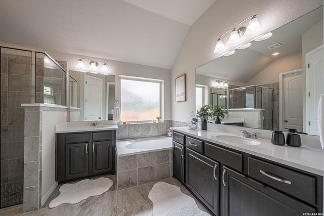 324 PROCTOR GRV, Cibolo, TX 78108