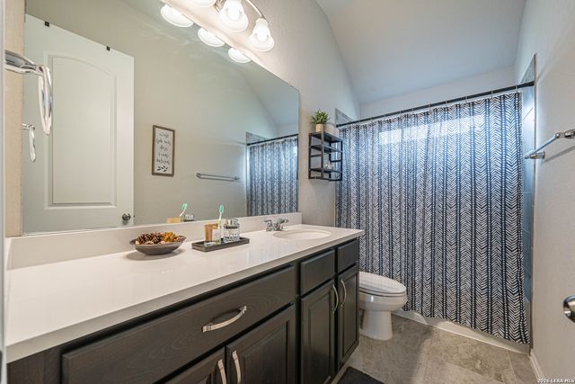 324 PROCTOR GRV, Cibolo, TX 78108