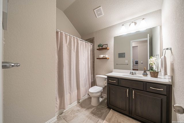 324 PROCTOR GRV, Cibolo, TX 78108