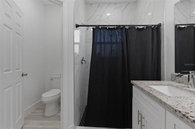 14 FISHER PLACE, Ocklawaha, FL 32179