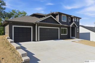 6403 Girard Street, Omaha, NE 68152