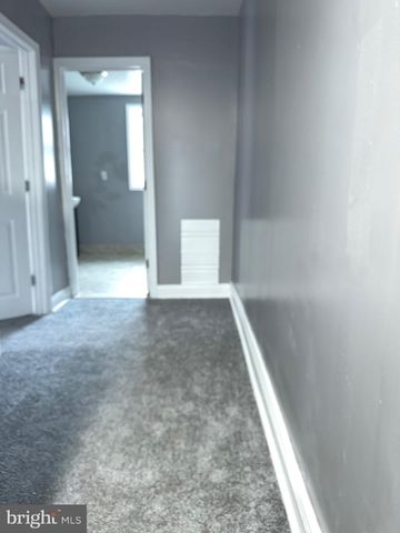 132 WALNUT ST, Colwyn, PA 19023