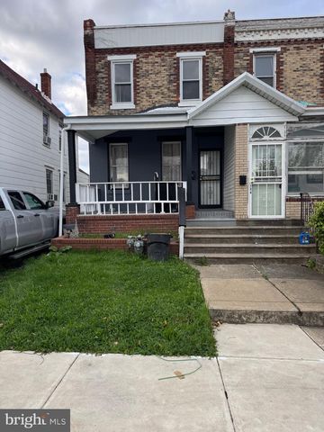 132 WALNUT ST, Colwyn, PA 19023