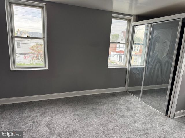 132 WALNUT ST, Colwyn, PA 19023