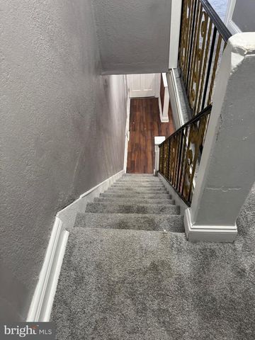 132 WALNUT ST, Colwyn, PA 19023