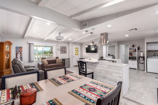 1611 E VILLA RITA Drive 113, Phoenix, AZ 85022