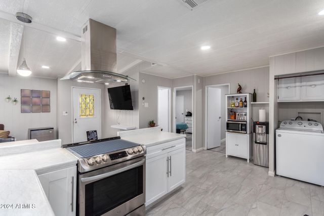 1611 E VILLA RITA Drive 113, Phoenix, AZ 85022