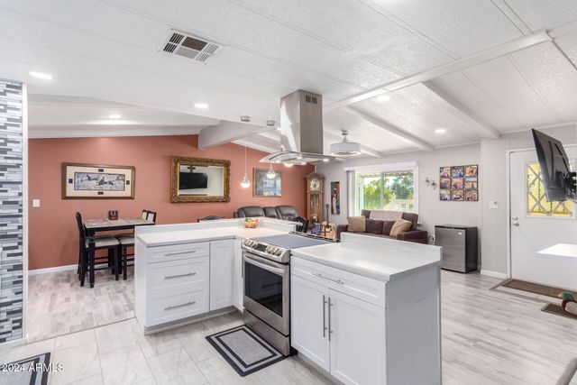 1611 E VILLA RITA Drive 113, Phoenix, AZ 85022