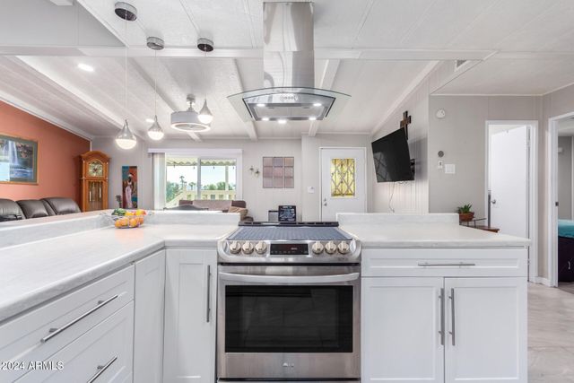 1611 E VILLA RITA Drive 113, Phoenix, AZ 85022